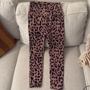 Allfenix leopard print leggings
